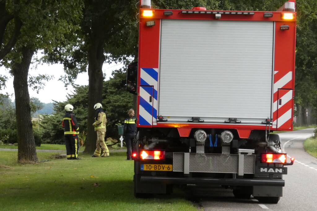 Gaslucht waargenomen naast woning
