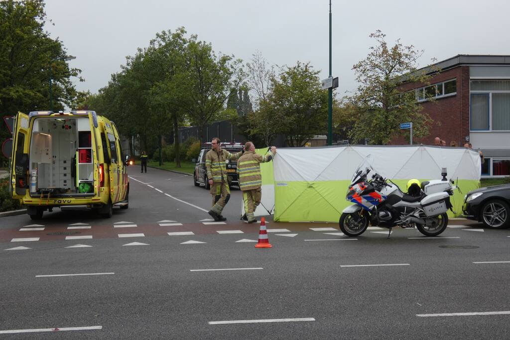 Scooterrijder ernstig gewond bij aanrijding met personenwagen