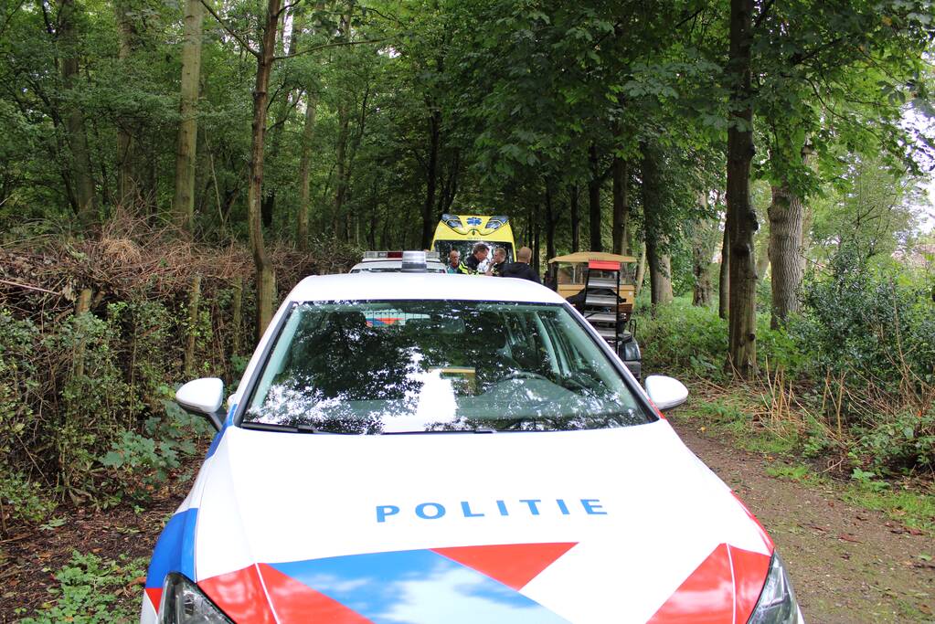 Auto te water geraakt