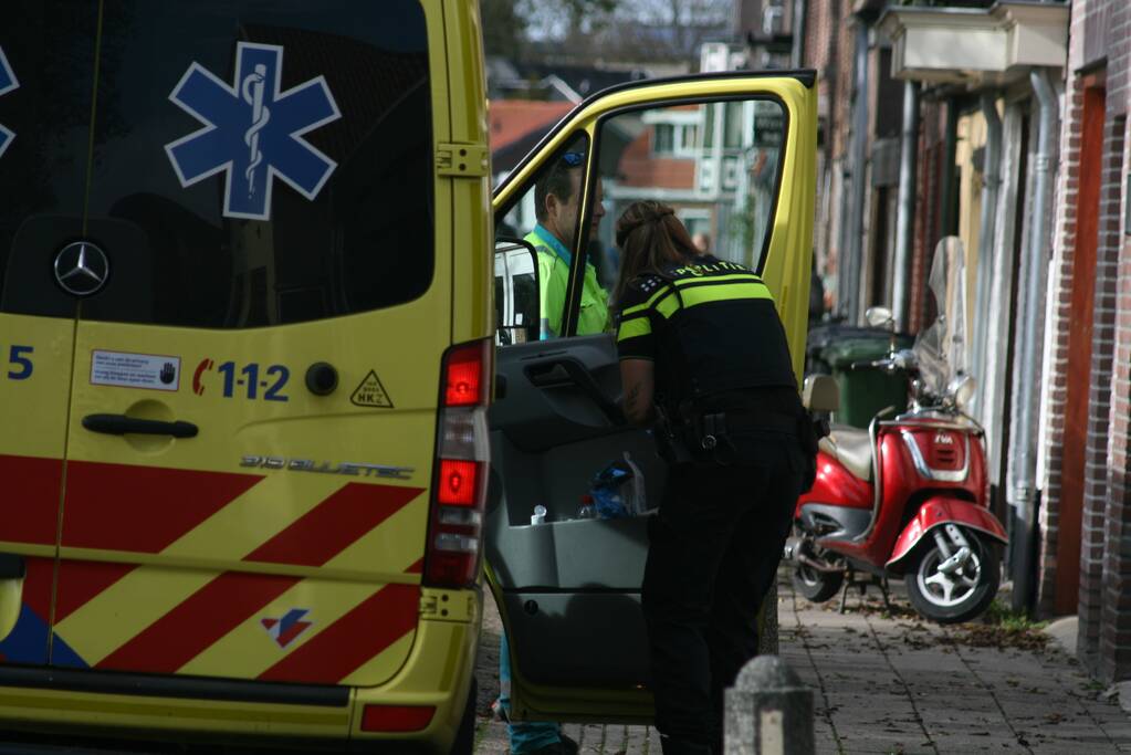 Persoon ernstig gewond na val van grote hoogte