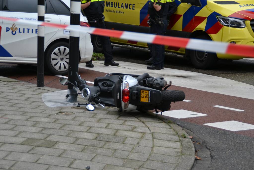 Twee gewonden bij ongeval tussen fiets en scooter