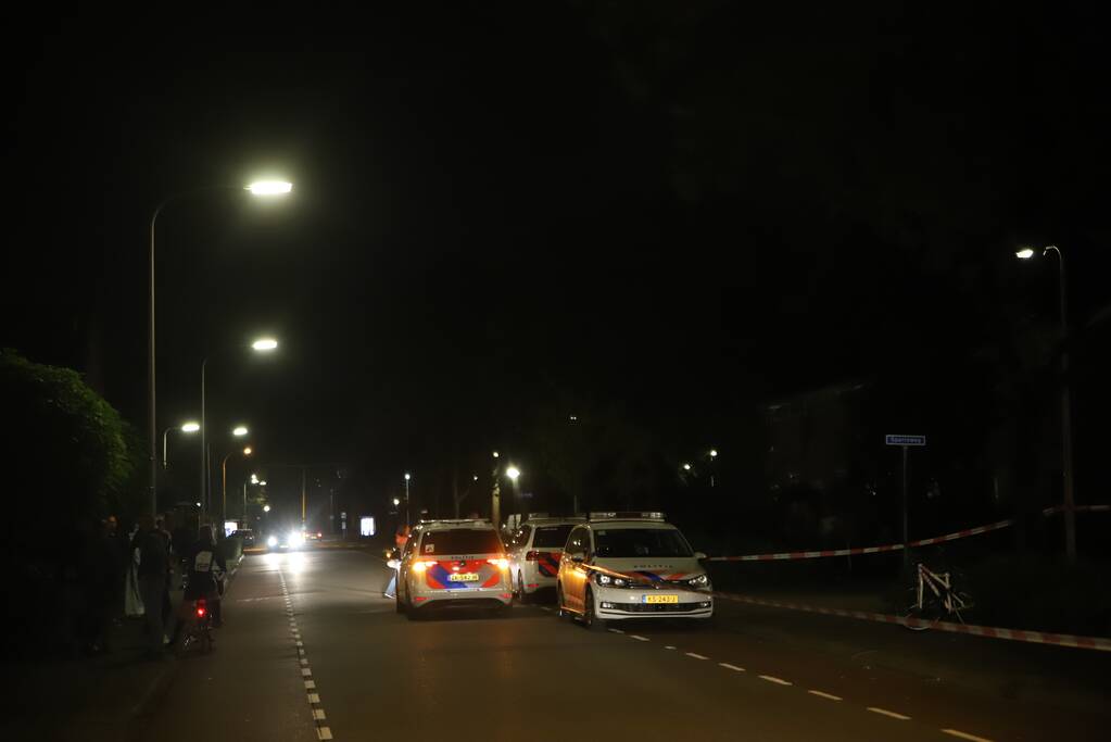 Politie zoekt met man en macht naar overvallers van snackbar