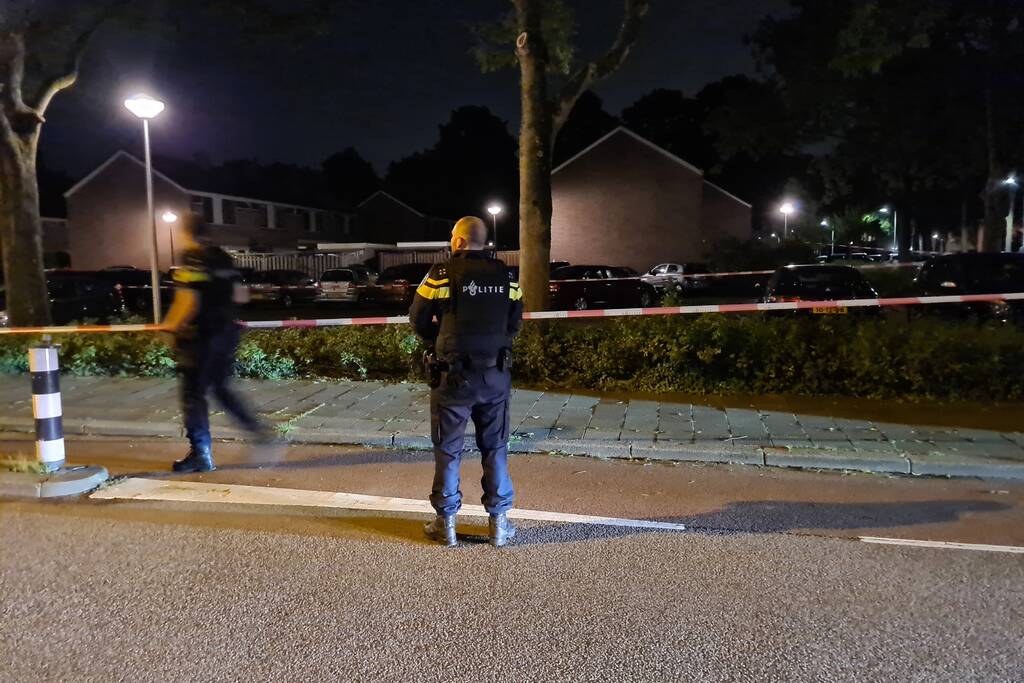 Politie zoekt met man en macht naar overvallers van snackbar