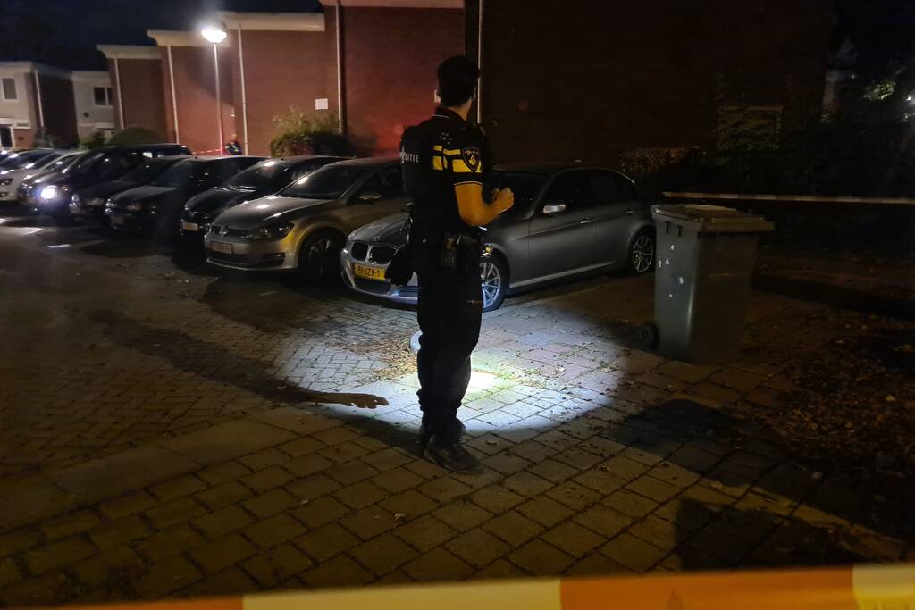 Politie zoekt met man en macht naar overvallers van snackbar
