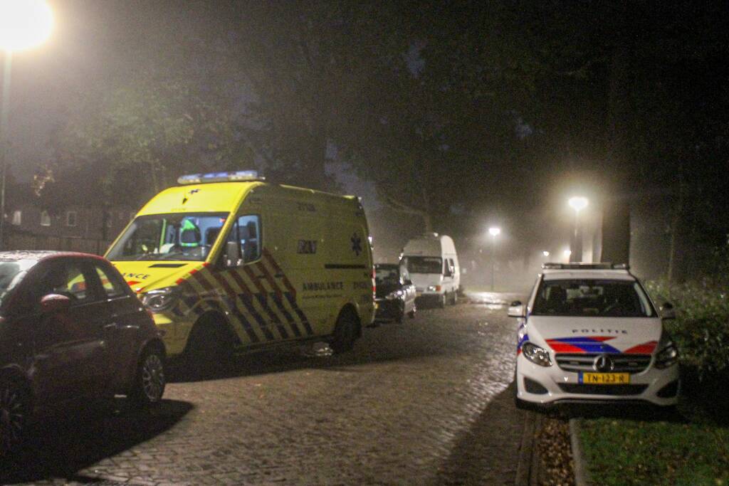 Jongeman zonder rijbewijs gaat er vandoor nadat vrienden vallen
