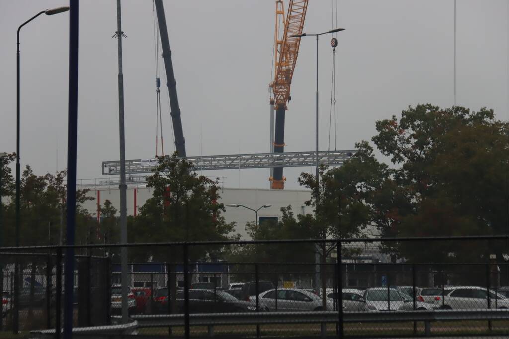 Grote hijsklus bij Mars fabriek