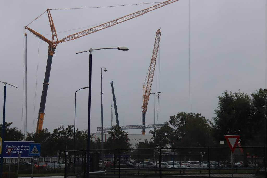 Grote hijsklus bij Mars fabriek