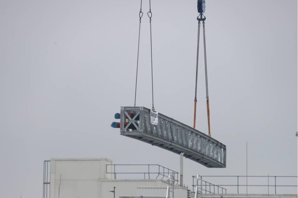 Grote hijsklus bij Mars fabriek