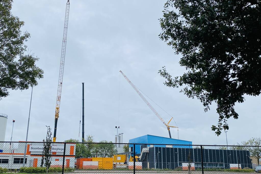 Grote hijsklus bij Mars fabriek