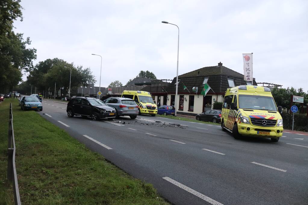 Meerdere gewonden bij aanrijding