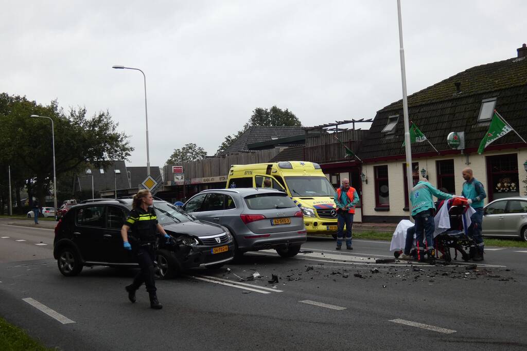 Meerdere gewonden bij aanrijding