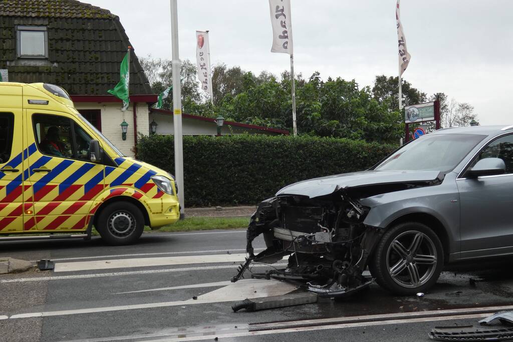 Meerdere gewonden bij aanrijding