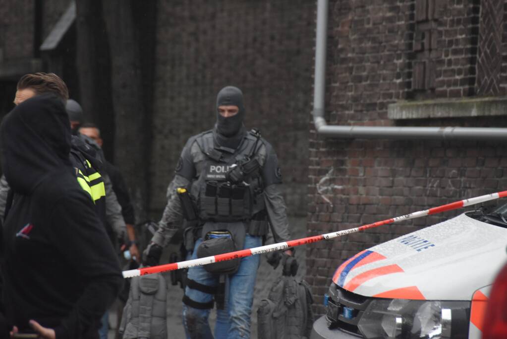 Arrestatieteam valt binnen bij verward persoon