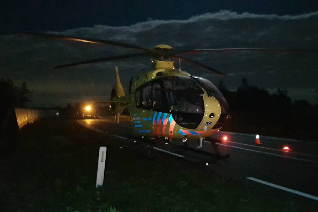 Persoon overleden bij zwaar ongeval tussen meerdere voertuigen