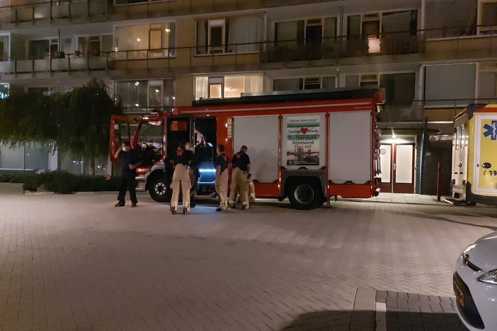Over meerdere etages en gang flat rook na brand