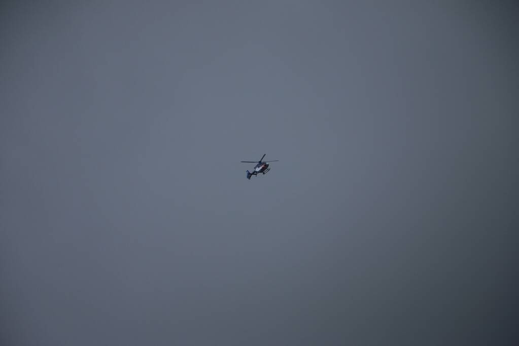 Grote zoekactie langs kust naar vermiste persoon in zee