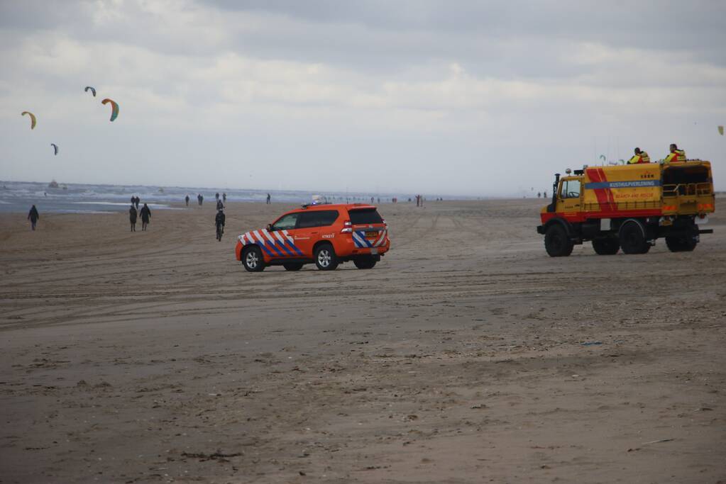 Grote zoekactie langs kust naar vermiste persoon in zee