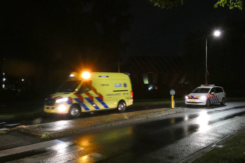 Aanrijding tussen een bestelbus en fietser