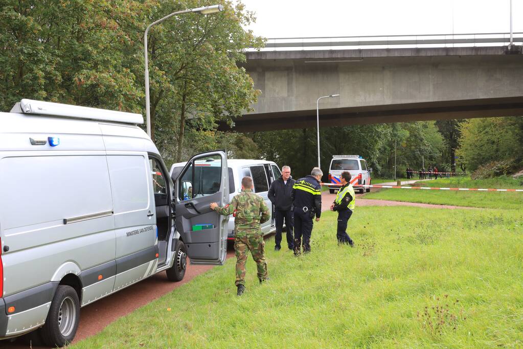 Mogelijk explosief aangetroffen onder viaduct
