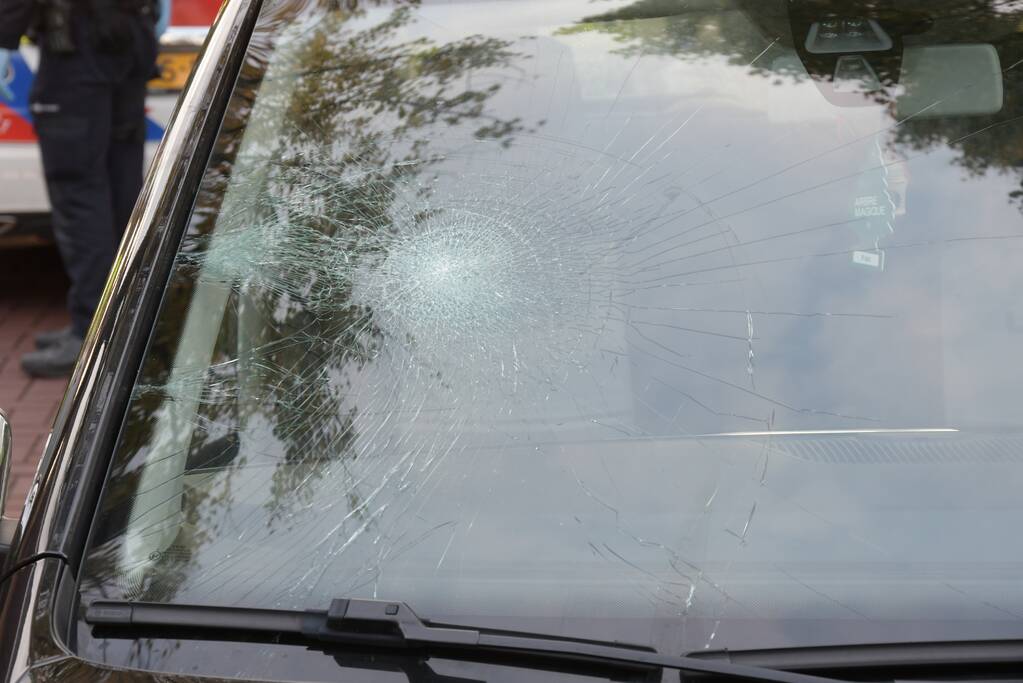 Fietser gewond door aanrijding met auto