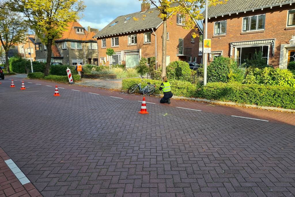 Fietser gewond door aanrijding met auto