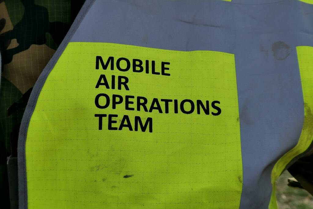 Brandweer en Landmacht oefenen boven Ginkelse Heide