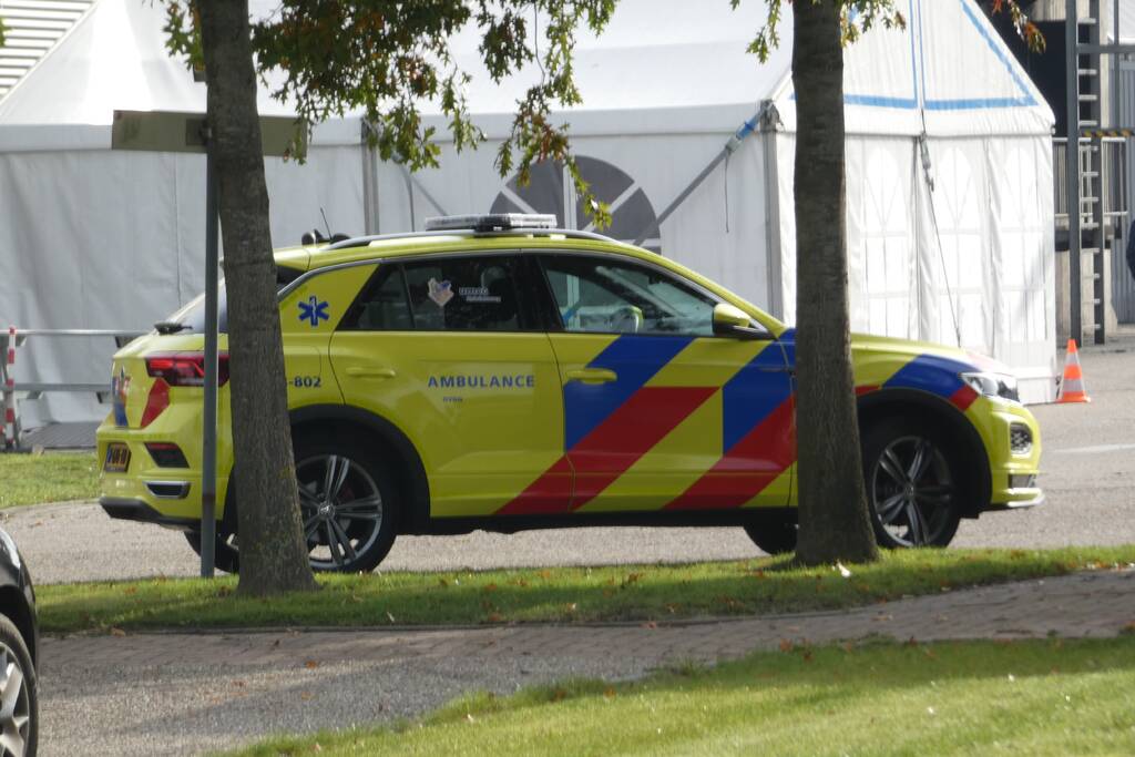 Traumahelikopter landt op oefenlocatie brandweer