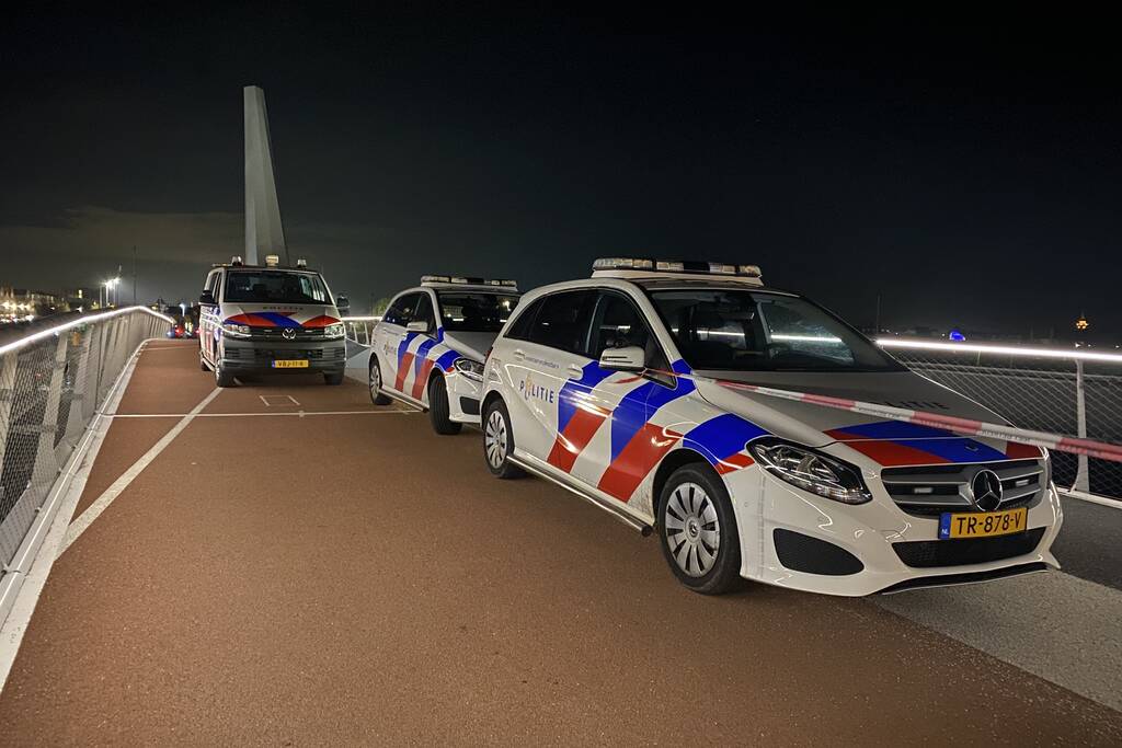 Twee boten in aanvaring met elkaar, meerdere personen gewond