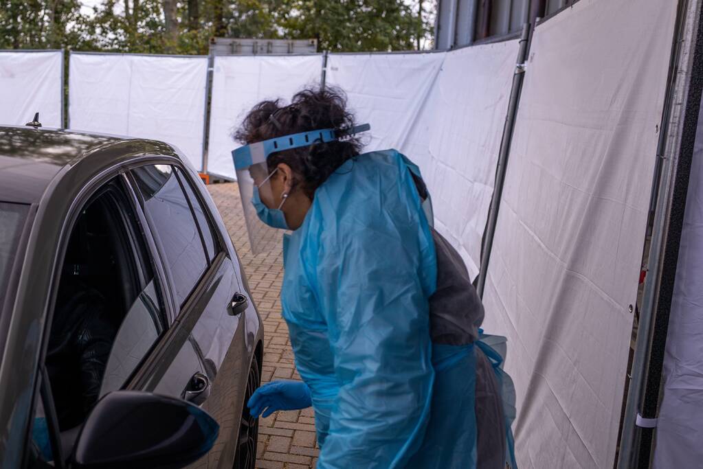 Eerste Corona-snelteststraat in Amersfoort geopend