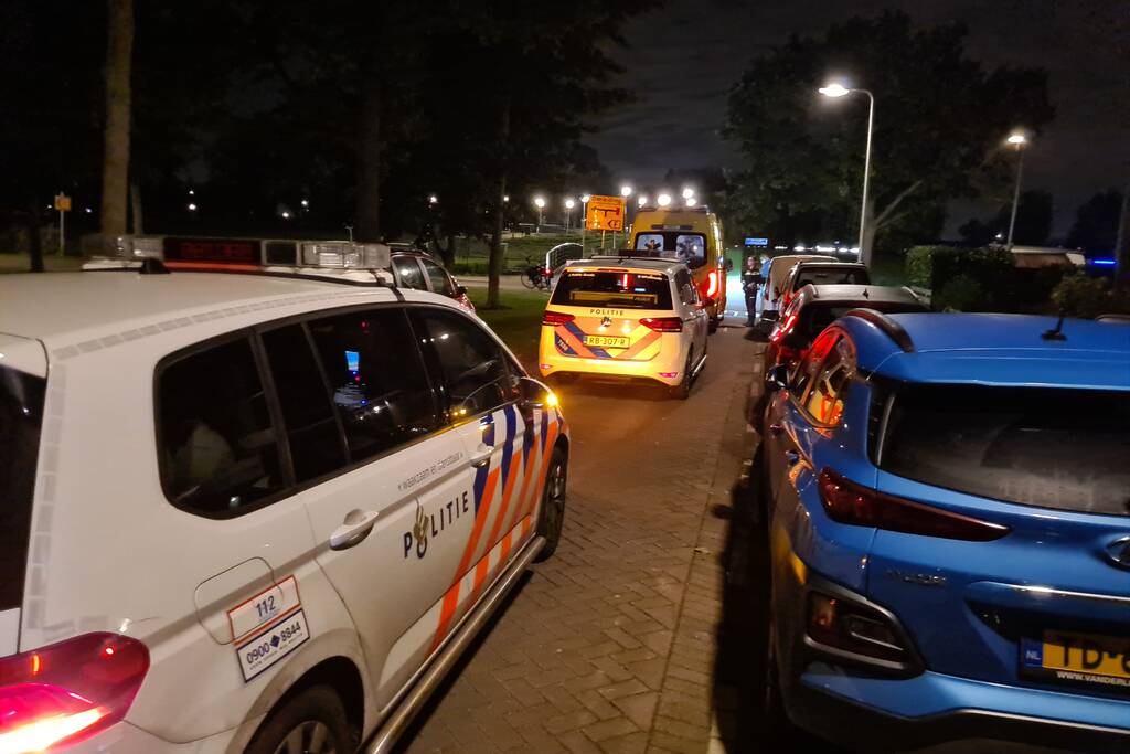 Fietser remt en slaat over de kop