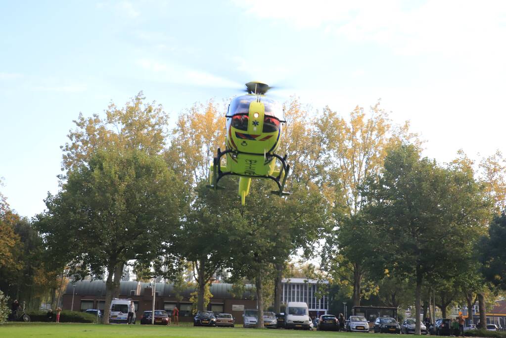 Traumahelikopter ingezet bij incident in flat