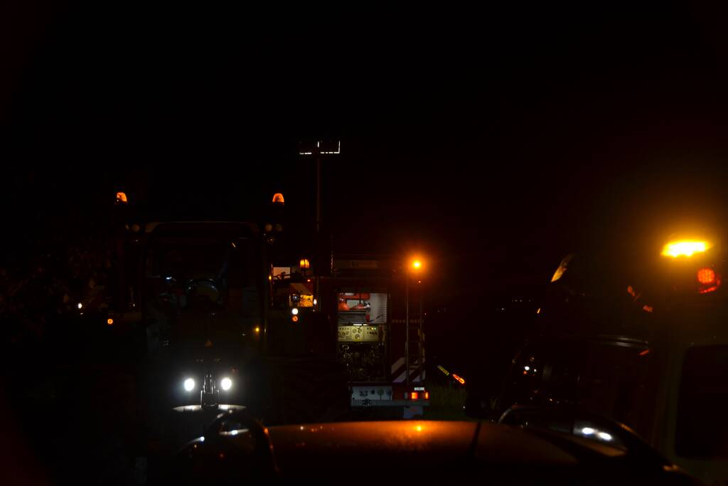 Bestuurder auto gewond bij botsing met tractor