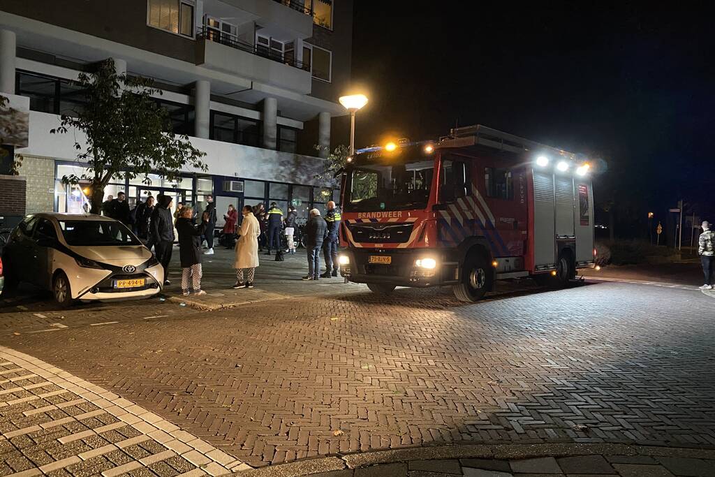 Meerdere bewoners geëvacueerd bij brand in appartementencomplex