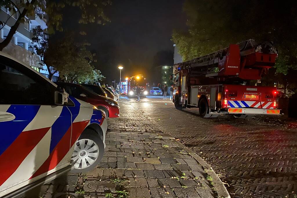 Meerdere bewoners geëvacueerd bij brand in appartementencomplex