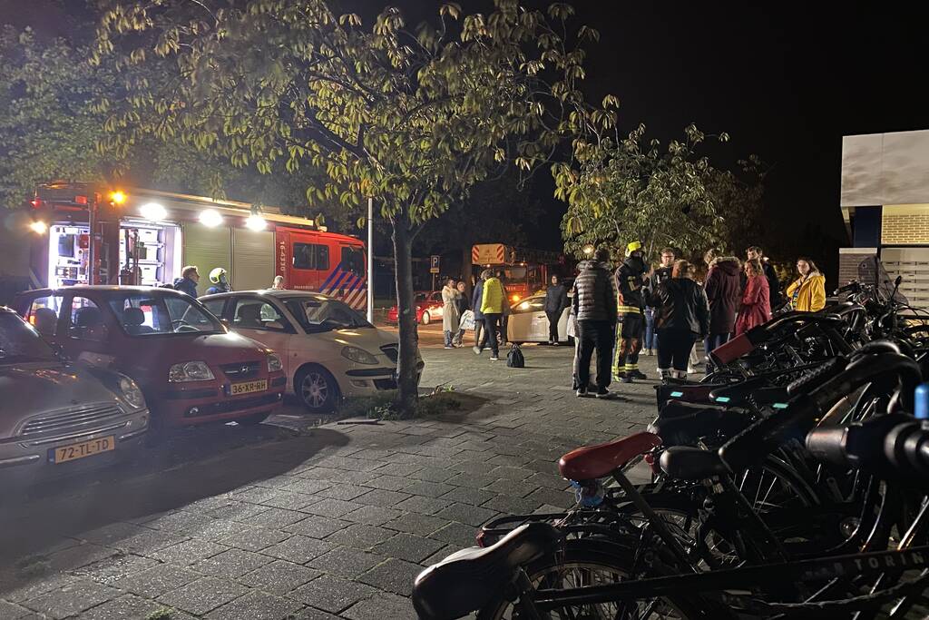 Meerdere bewoners geëvacueerd bij brand in appartementencomplex