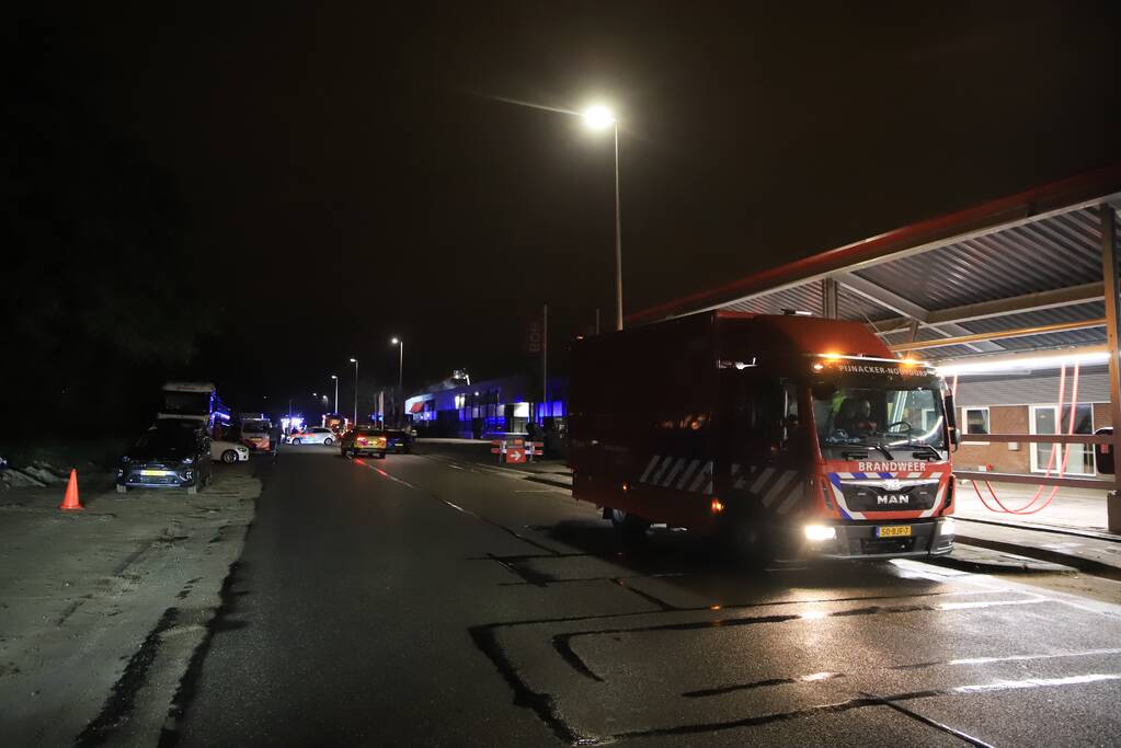 Grote brand in bedrijfspand