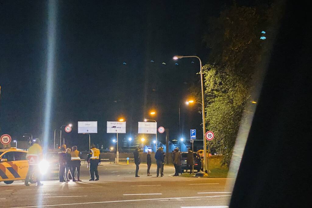 Opnieuw weg afgesloten voor ontsnapte hond Guus (1,5)