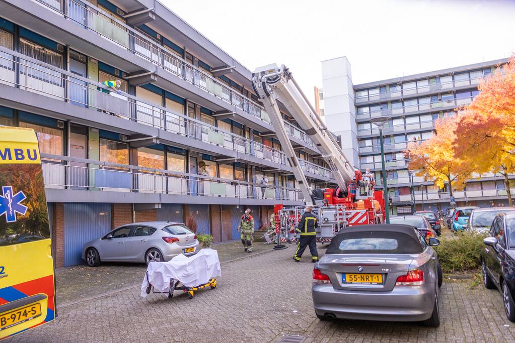 Traumahelikopter landt voor incident in flatwoning
