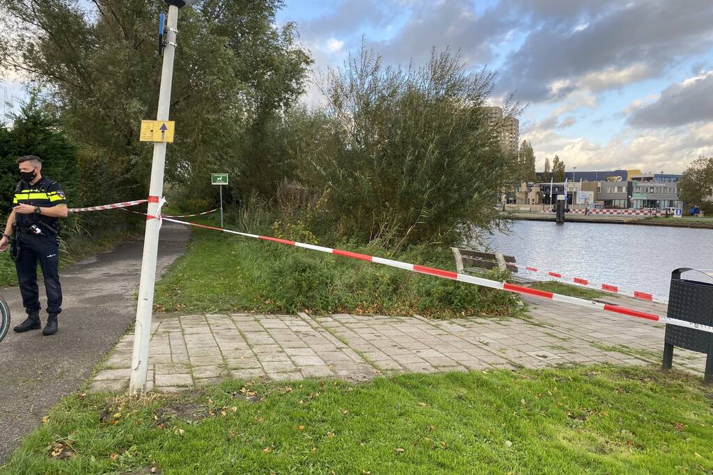 Oudere man met rollator in water terechtgekomen en overleden