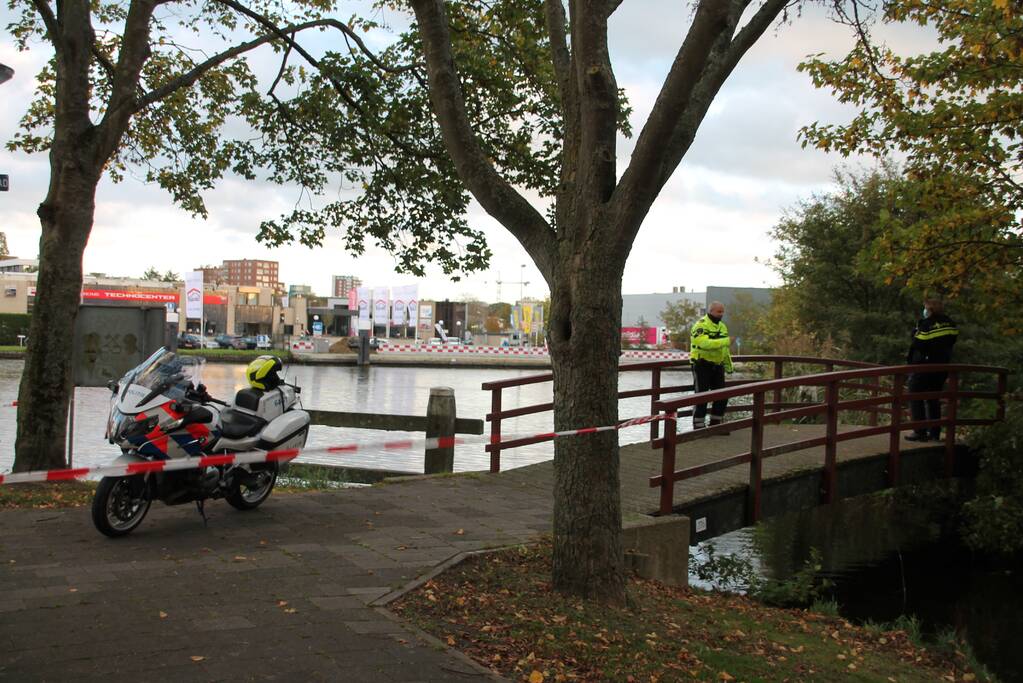 Oudere man met rollator in water terechtgekomen en overleden