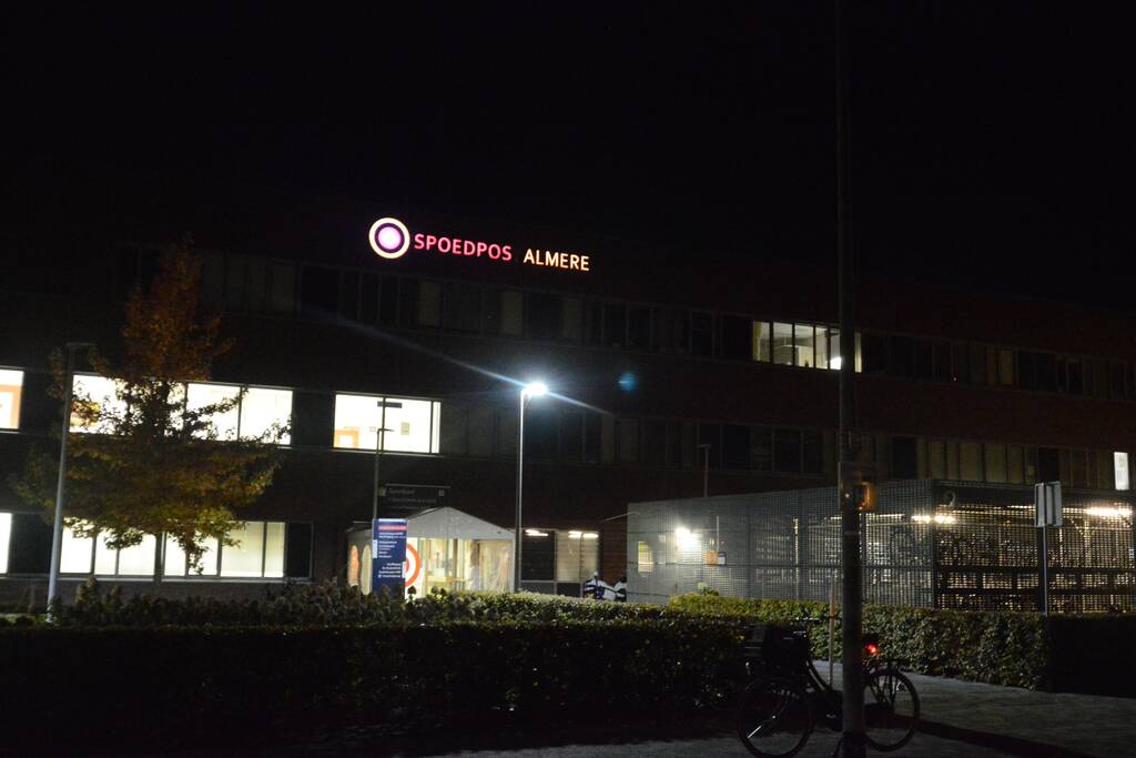 Slachtoffer steekincident loopt ziekenhuis binnen