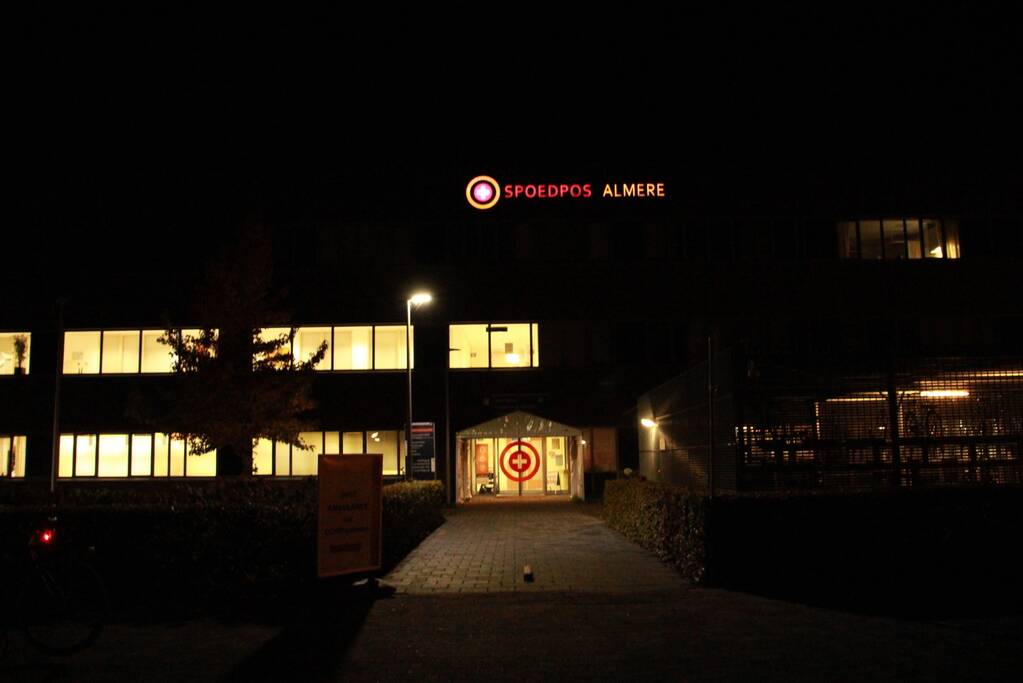 Slachtoffer steekincident loopt ziekenhuis binnen