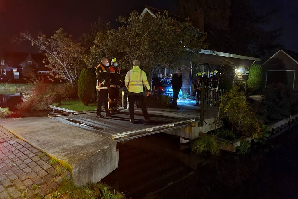 Brandweer verricht metingen voor mogelijk gaslek