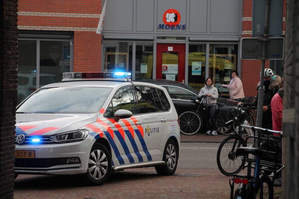 Traumahelikopter landt voor ongeval in huis