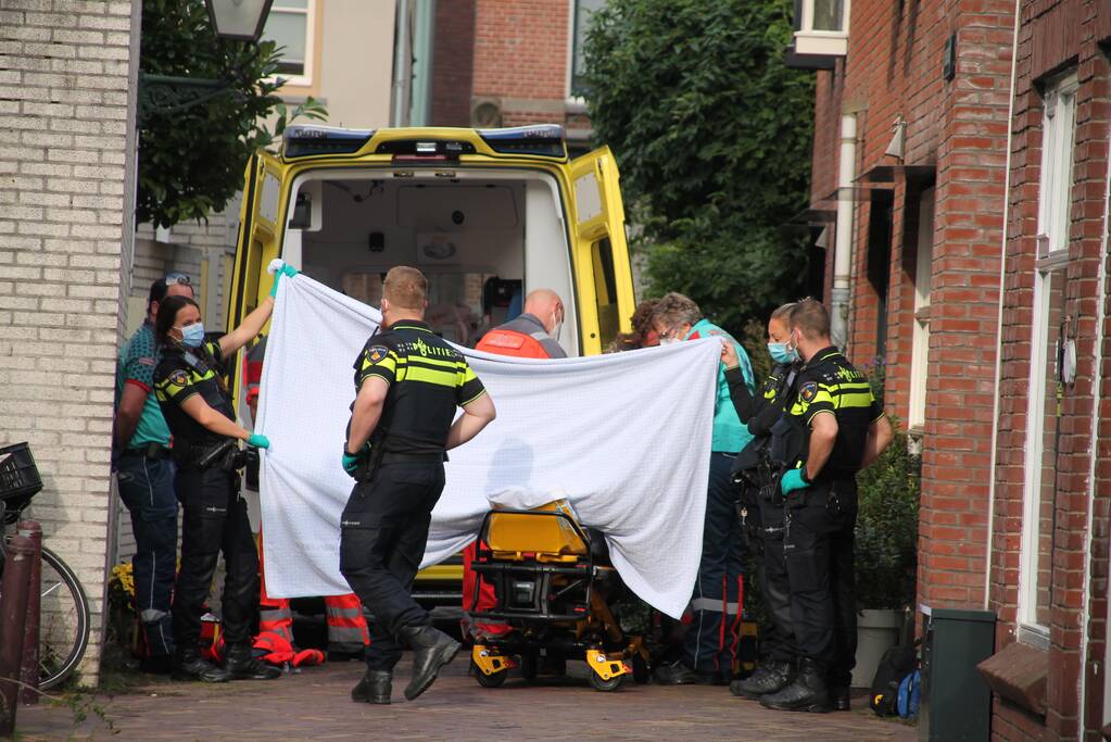 Traumahelikopter landt voor ongeval in huis