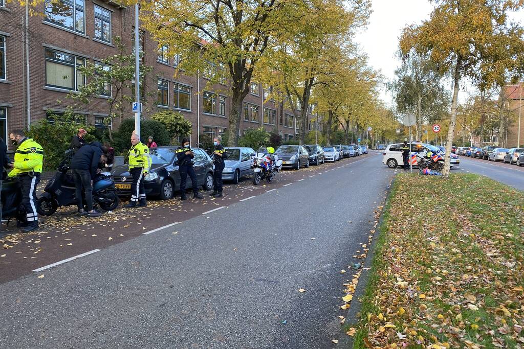 Ongeval tussen scooterrijder en fietsster