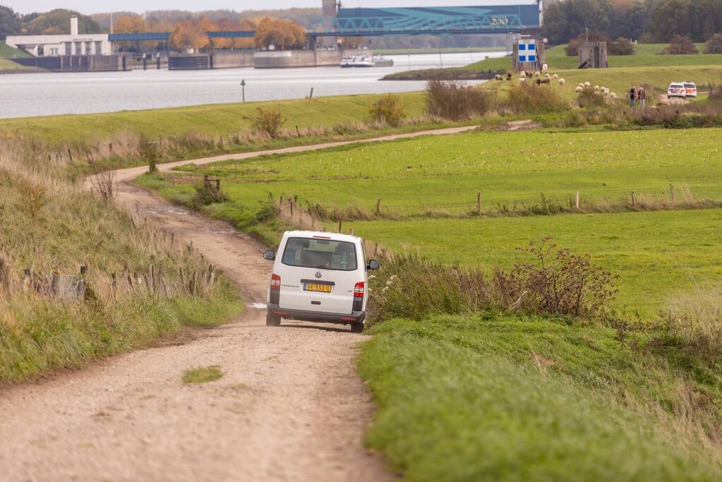 Stoffelijk overschot gevonden in Lek