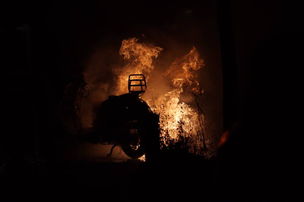 Scooter volledig uitgebrand