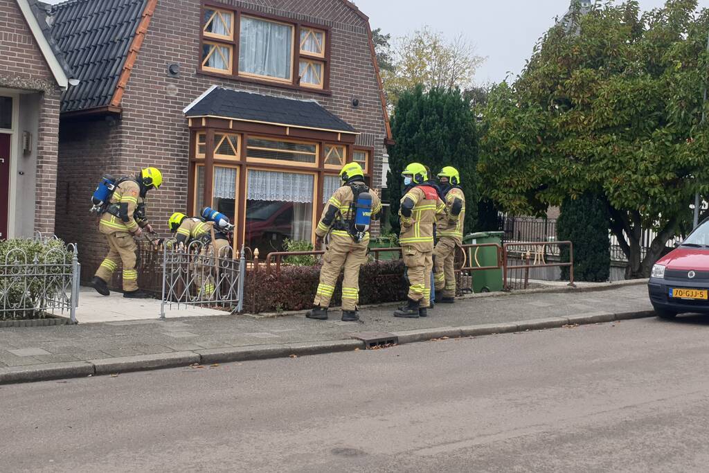 Gaslek in voortuin van woning