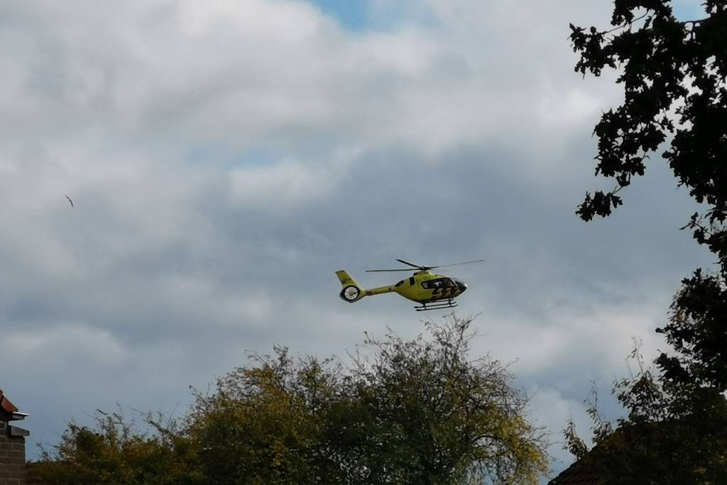 Traumahelikopter ingezet voor zeer ernstig verkeersongeval